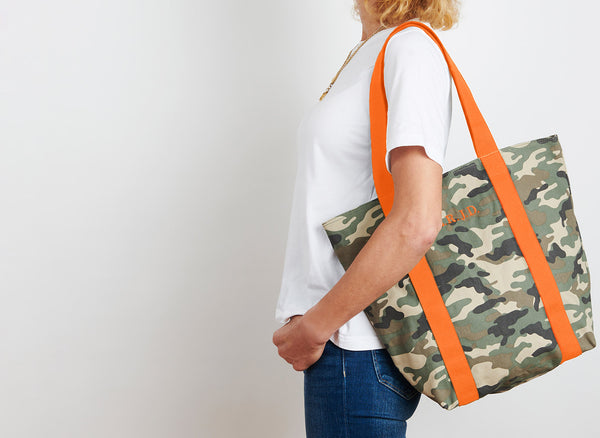 Black camo tote bag hot sale